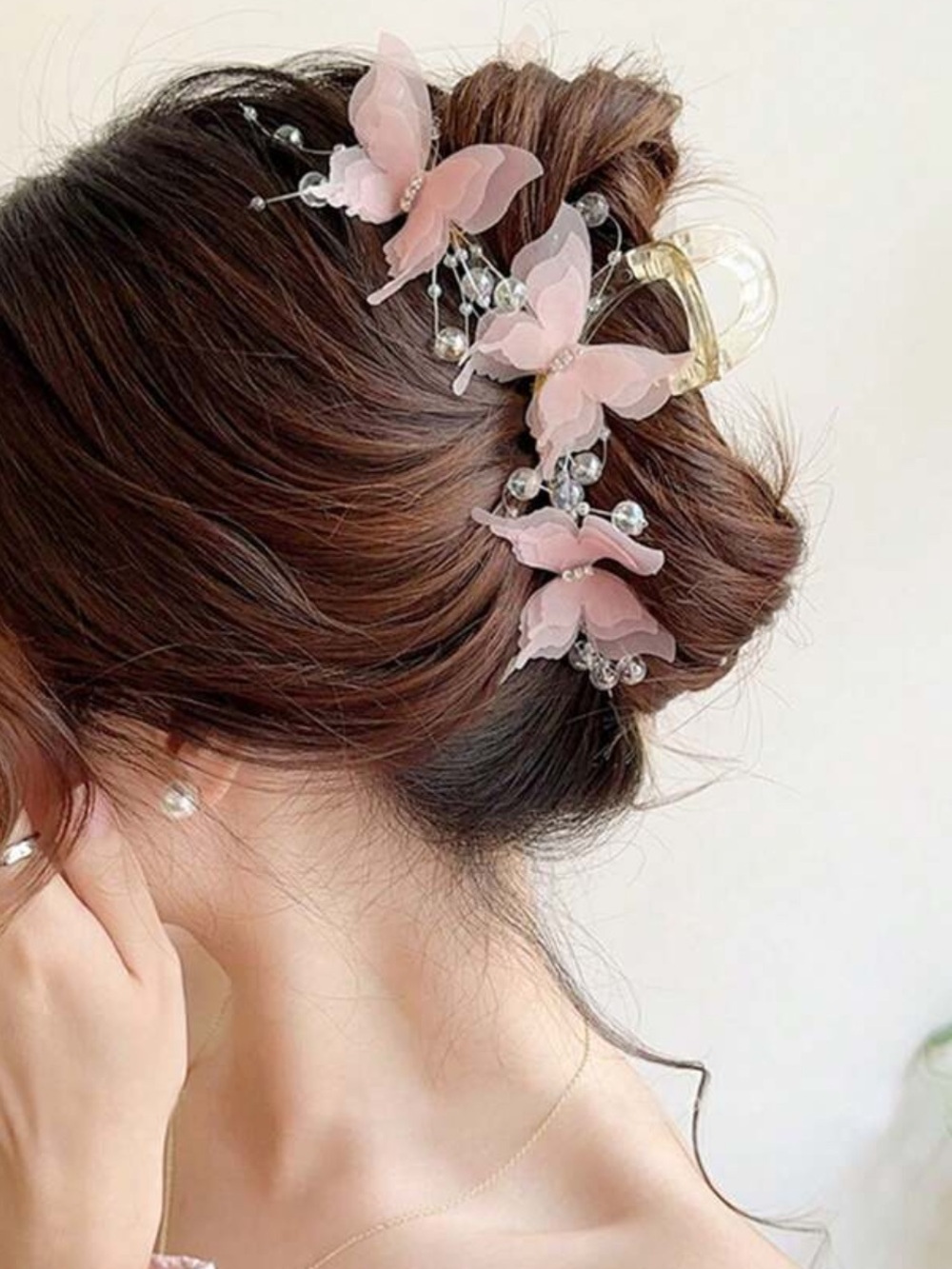 Delicate Pink Butterfly Hair Clip - Women's Accessories